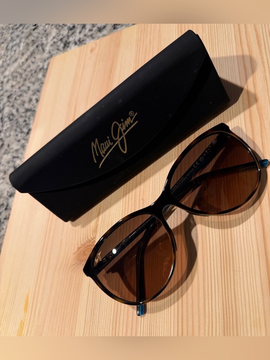 Maui Jim Accessories - Maui Jim Ocean MJ-723 cat eye sunglasses